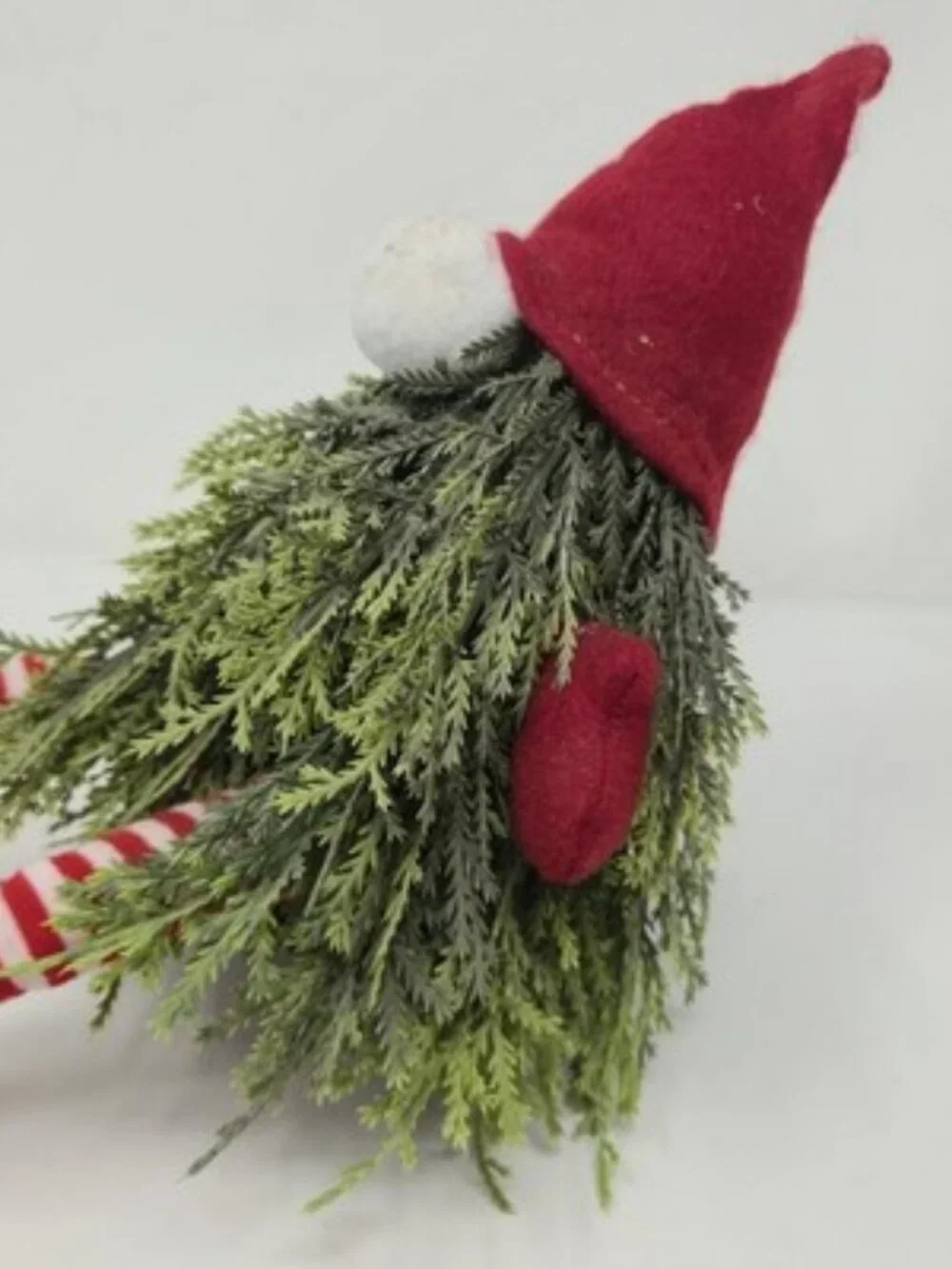 ​Ganz Christmas Gnome Shelf Sitter Red Striped Dangle Legs Pine Needle Beard